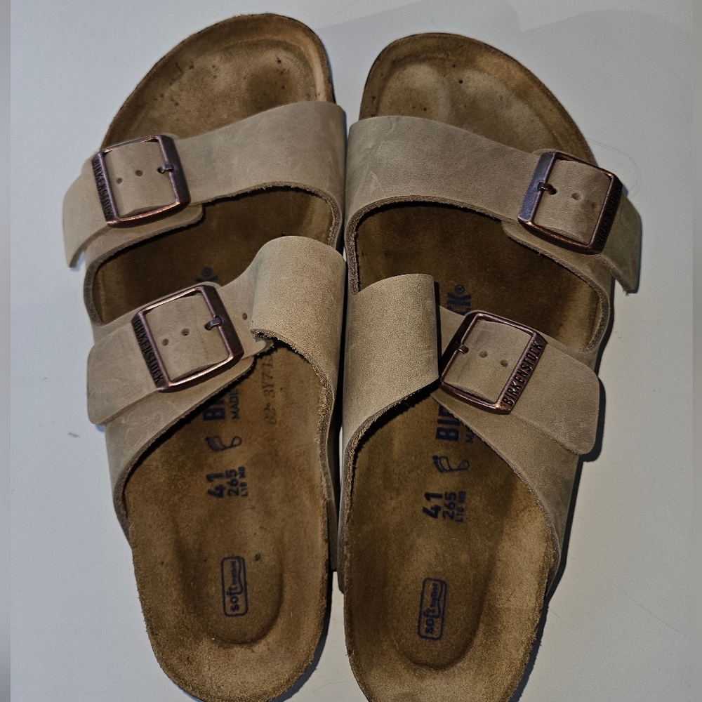 Birkenstock Arizona Taupe Suede Sandals